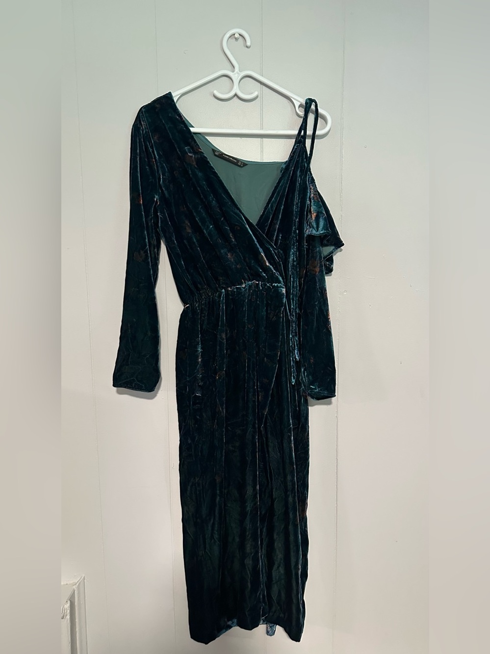 Zara One-Shoulder Velvet Wrap Dress in Deep Teal and Dark Green